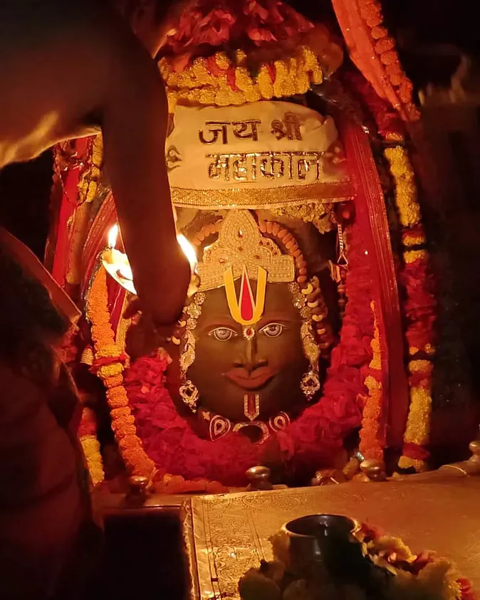 ekathasha-ka-bhasamaratavashhanaeva-talka-sa-saja-bb-mahakal_5b35429cfe64cb51bf0ed1ff69336cf0
