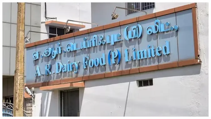कौन हैं एआर डेयरी फूड के मालिक? जिनके बनाए घी में जानवरों की चर्बी होने के लगे हैं आरोप
