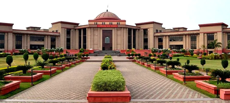 हाईकोर्ट ने एनआरआई कोटे के छात्रों को दी बड़ी राहत, जानिए क्या है मामला
