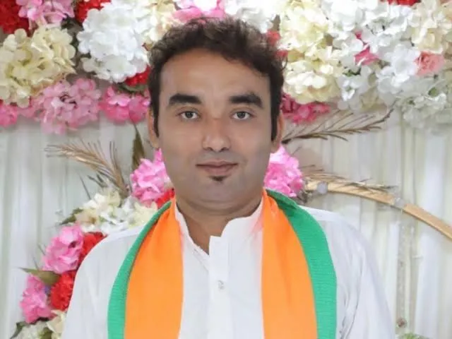 बीजेपी नेता को पिता ने संपत्ति से किया बेदखल, अखबार में दी जाहिर सूचना, कहा- बेटे का व्यक्तित्व अच्छा नहीं
