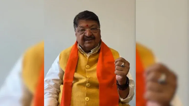 MP में नशे का कारोबार ! गरमाई सियासत, CONG ने विजयवर्गीय को लेकर कह दी बड़ी बात