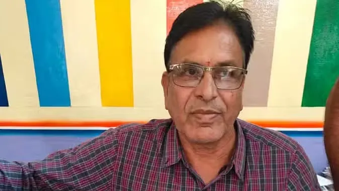 उज्जैन लोकायुक्त के शिकंजे मे आया नीमच का पटवारी, 7000 रुपए लेते रंगेहाथ दबोचा