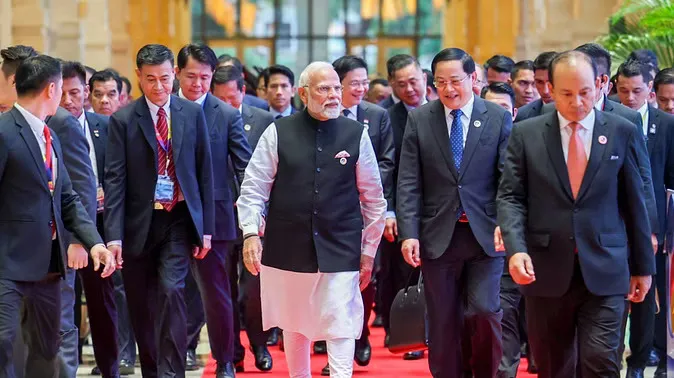 पीएम मोदी ने यूरेशिया और पश्चिम एशिया में शांति लाने का किया आह्वान, कहा- यह युग युद्ध का नहीं