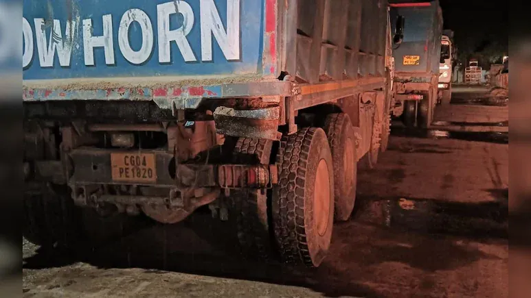 माफियाओं को रोकने खनिज विभाग ने अपनाया पैंतरा.... जब्त हुए कई वाहन 
