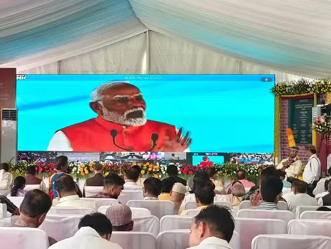 पीएम मोदी ने वर्चुअली किया इंदौर के ESIC अस्पताल का लोकार्पण, बोले- इस बार की दिवाली ऐतिहासिक