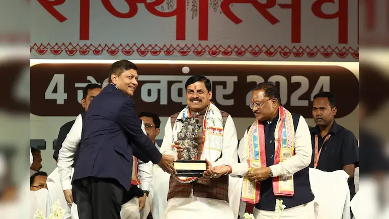 राज्योत्सव में कला संस्कृति के दिखे विविध रंग, सीएम साय ने कहा- सगे भाई की तरह एक रहेंगे