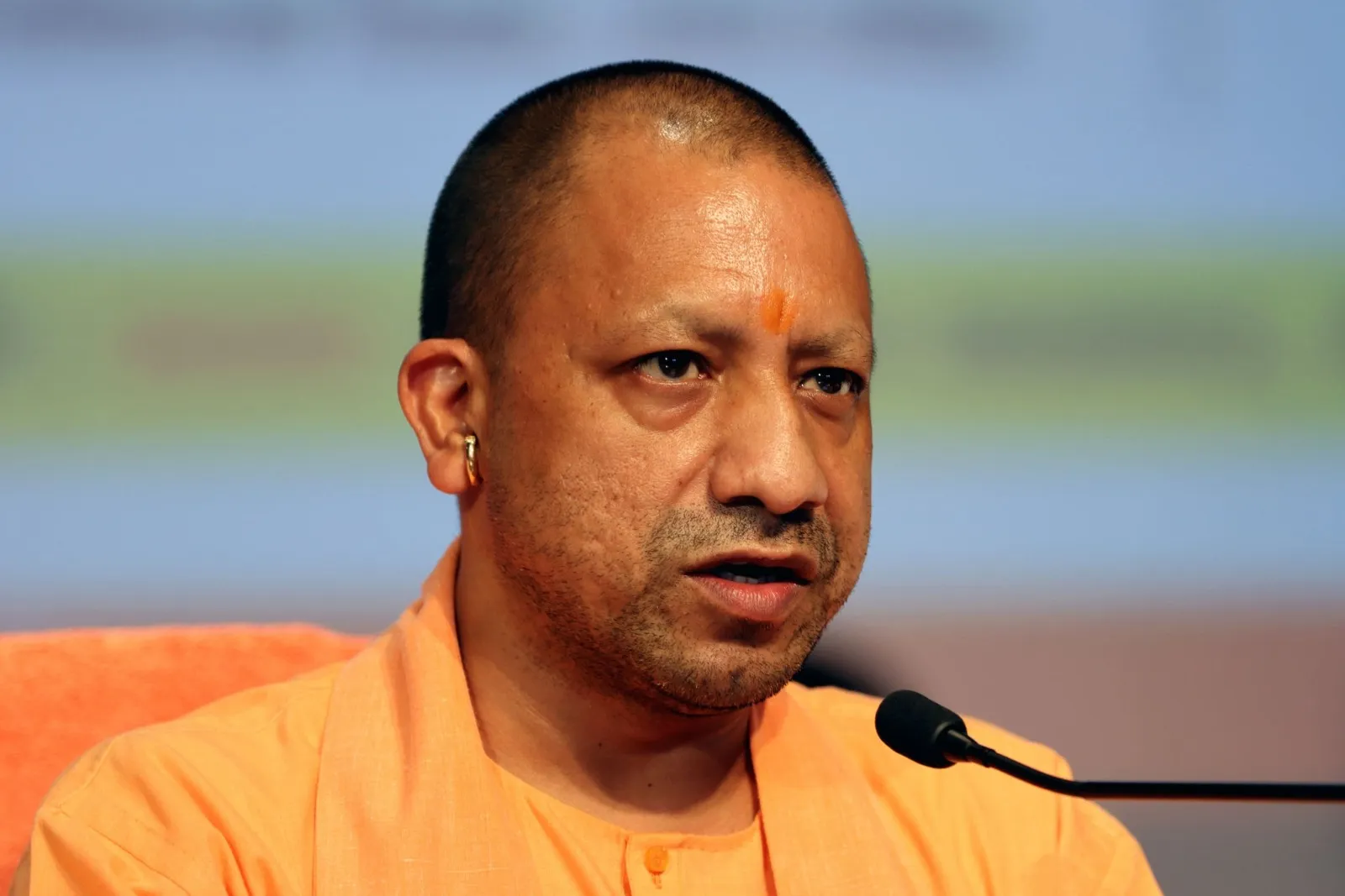 उत्तर प्रदेश के हर विधानसभा क्षेत्र में बनेंगे तीन-तीन छोटे पुल, मुख्यमंत्री ने की PWD की परियोजनाओं की समीक्षा