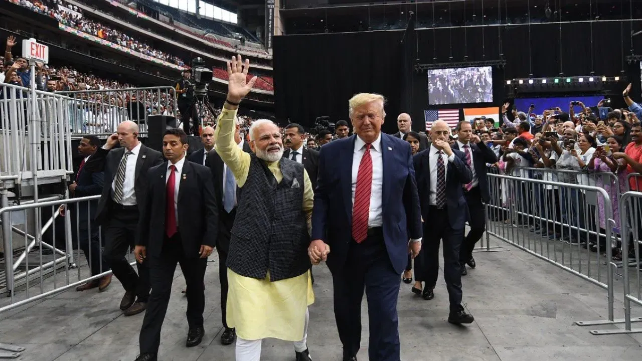 पीएम मोदी ने दी ट्रंप को बधाई