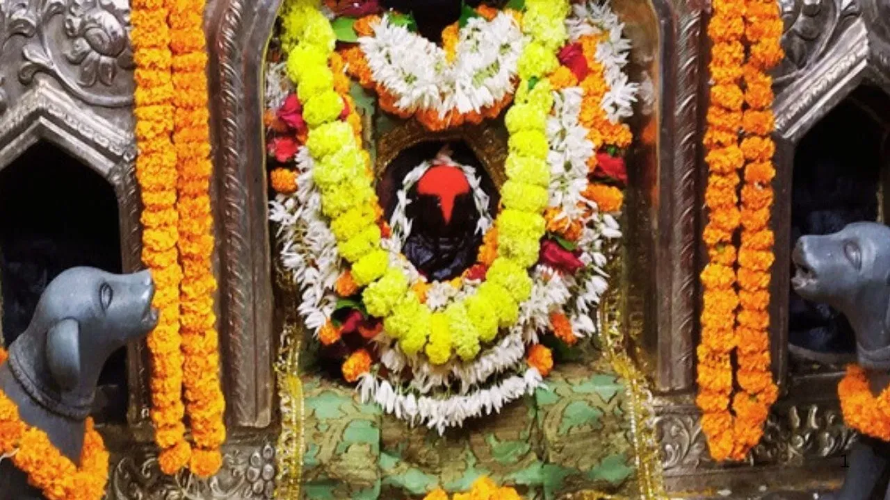 यहां भगवान शिव को चॉकलेट और बिस्कुट का लगता है भोग,  बालक रूप में होती है पूजा