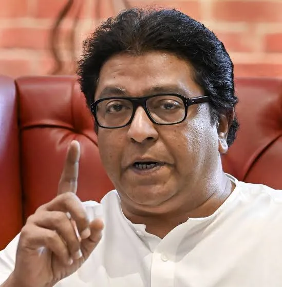 'सरकार बनी तो सभी मस्जिदों से लाउडस्पीकर हटा देंगे', क्यों भड़क गए राज ठाकरे?
