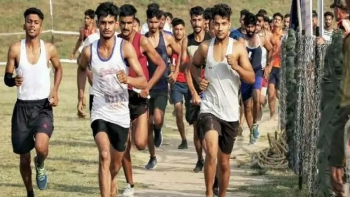 रायगढ़ में अग्निवीर भर्ती रैली, अभ्यर्थी मैदान में गिरकर बेहोश, इलाज के दौरान तोड़ा दम