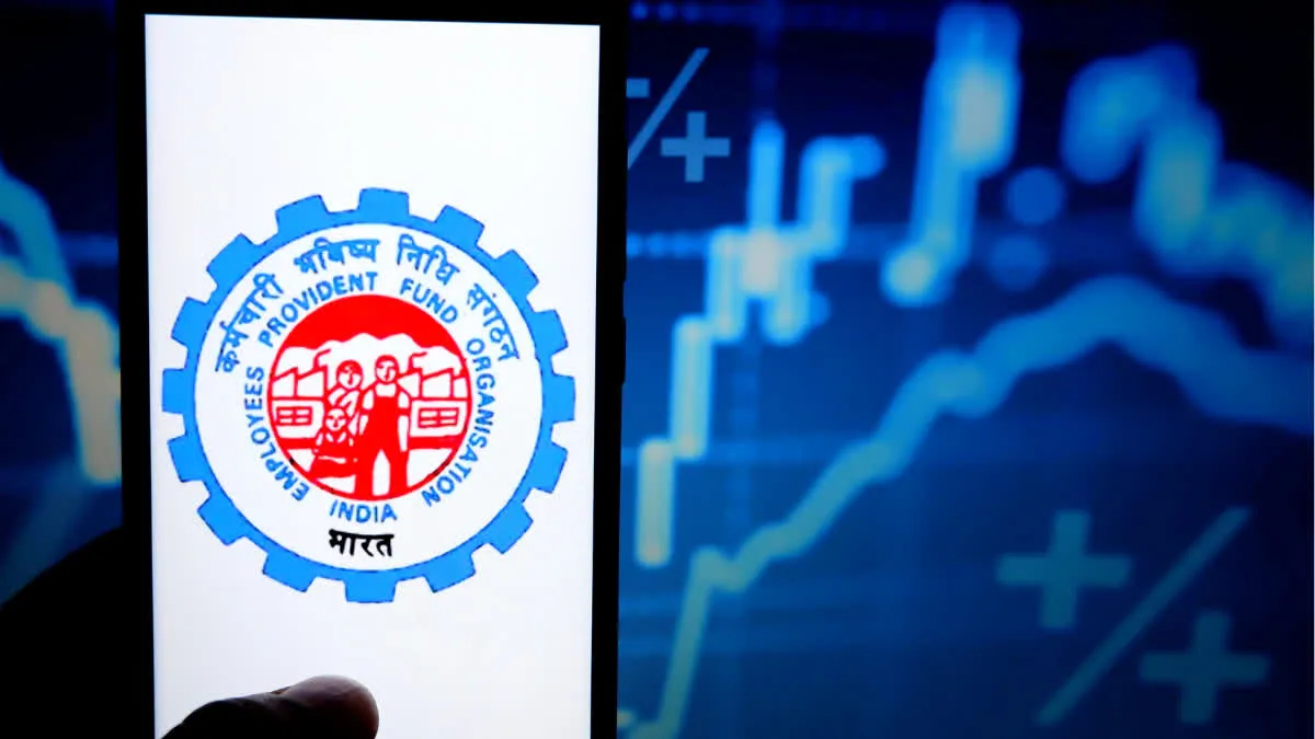 EPFO का तोहफा, अब ATM से निकलेगा PF का पैसा