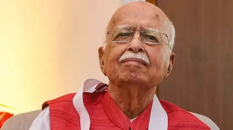 BJP के वरिष्ठ नेता लालकृष्ण आडवाणी की तबीयत बिगड़ी, दिल्ली के अपोलो अस्पताल में भर्ती 