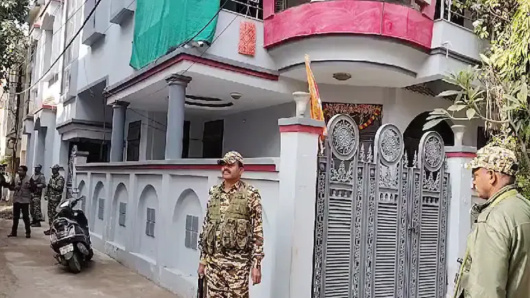 'धन कुबेर' साैरभ शर्मा से जुड़े मामले में ED का भोपाल-ग्वालियर की 8 जगहों पर छापा