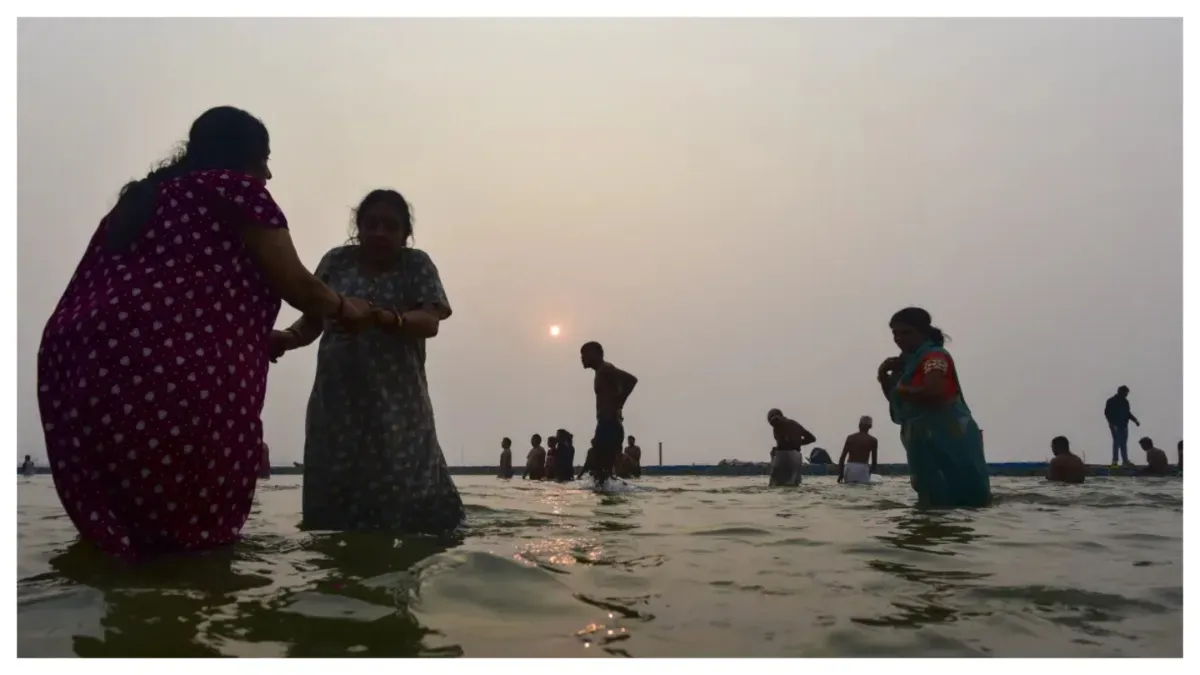 महाकुंभ से लौटने के बाद घर में जरूर करें ये काम, सौभाग्य की होगी प्राप्ति