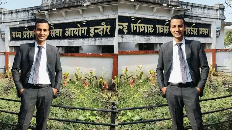 पिता के साथ चलाते थे किराने की दुकान आज बने डिप्टी कलेक्टर, 24वीं रैंक हासिल कर सागर जैन ने बढ़ाया मंडला का मान