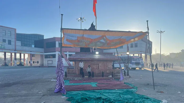 आमरन अनशन समाप्त, दो दिन से जारी प्रदर्शन से पीथमपुर को मिली राहत! खुले बाजार, हालात सामान्य  