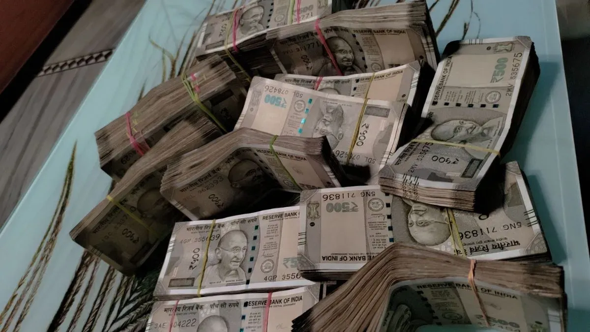 PPF में हर साल ₹1 लाख रुपये जमा करें तो 25 साल बाद कितने रुपये मिलेंगे, चेक करें कैलकुलेशन