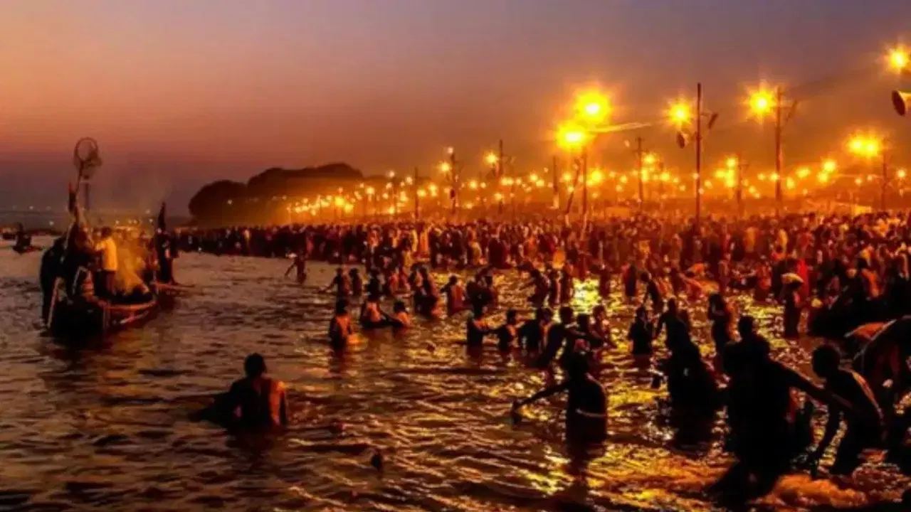 महाकुंभ का अंतिम अमृत स्नान है बेहद विशेष, होने वाला है इन दुर्लभ शुभ योगों का निर्माण