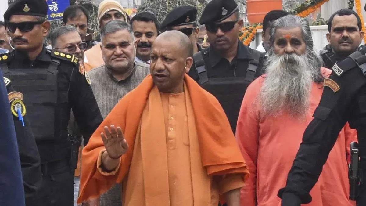  प्रयागराज में आज योगी कैबिनेट की अहम बैठक, देने वाले हैं कई बड़ी सौगात, 54 मंत्रियों के साथ गंगा में डुबकी भी लगाएंगे सीएम