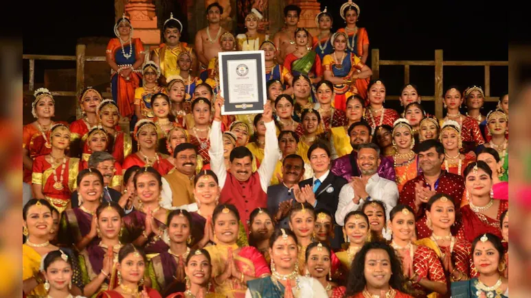 51वें खजुराहो नृत्य समारोह का हुआ आगाज, 139 कलाकारों ने बनाया गिनीज वर्ल्ड रिकॉर्ड, जानें सीएम यादव ने क्या कहा