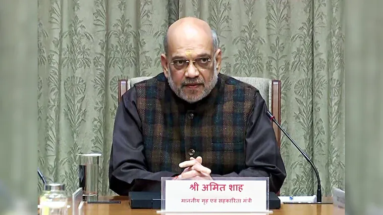 नक्सलवाद को जड़ से समाप्त कर देंगे... बीजापुर में नक्सल मुठभेड़ में शहीद जवानों को गृहमंत्री ने दी श्रद्धांजलि