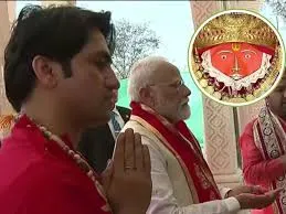 बागेश्वर धाम पहुंचे पीएम मोदी, बालाजी की पूजा करने के बाद किया कैंसर अस्पताल का शिलान्यास
