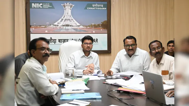 बोर्ड परीक्षा की तैयारियों में लापरवाही पर भड़के कलेक्टर, BEO समेत 6 प्राचार्यों को नोटिस
