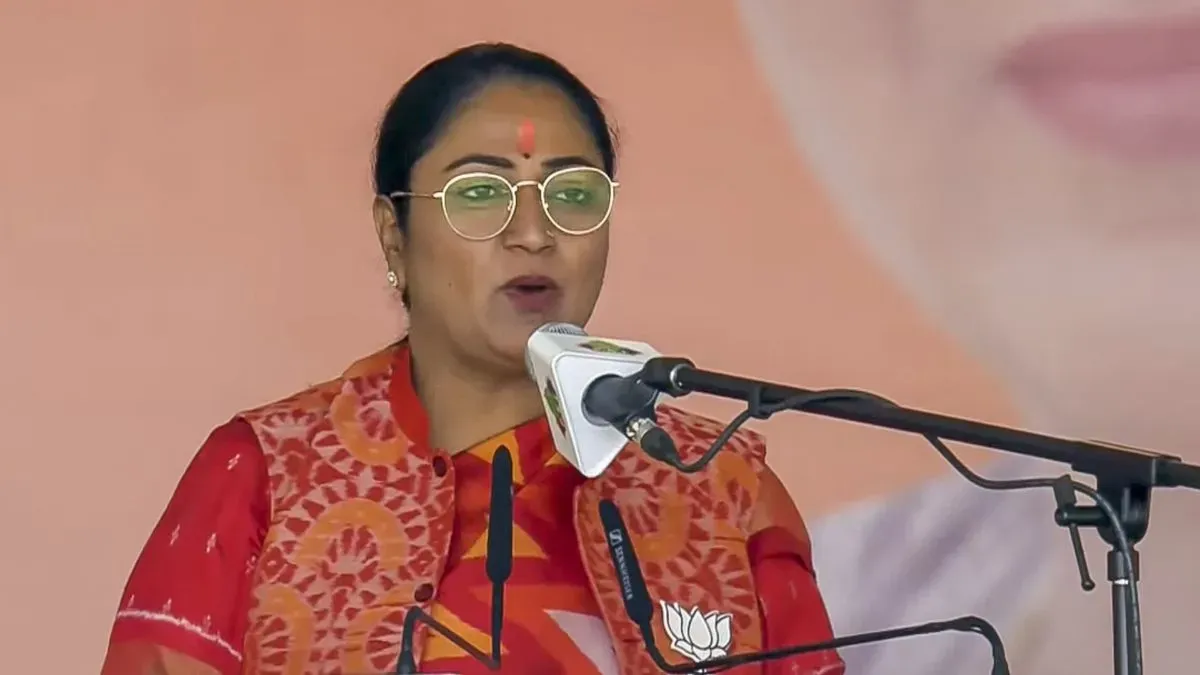 दिल्ली की चौथी महिला सीएम बनीं रेखा गुप्ता, प्रवेश वर्मा, आशीष सूद, मनजिंदर सिंह सिरसा, कपिल मिश्रा, पंकज कुमार सिंह और रविंद्र इंद्रराज सिंह बने मंत्री