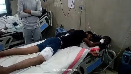 क्रिकेट खेलकर आ रहे युवक को मारी गोली, पेट्रोल को लेकर हुआ विवाद