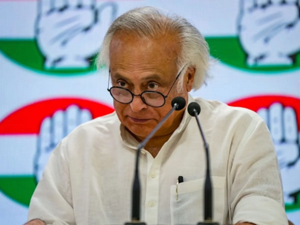 कर्ज में डूबता राज्य, झूठ बोलती सरकार! कांग्रेस का तंज, ‘गुजरात मॉडल’ महज एक छलावा