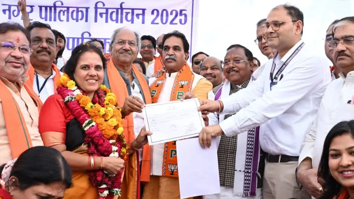 निकाय चुनाव में कांग्रेस के हाथ लगा सन्नाटा, कमल की आंधी में उखड़े कांग्रेस के 15 साल पुराने किले 