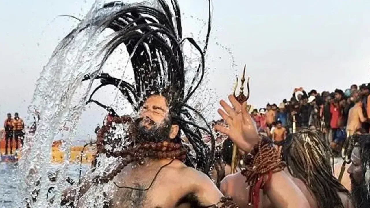 महाकुंभ में महाशिवरात्रि पर होगा अंतिम शाही स्नान, जान लें डेट और शुभ मूहूर्त