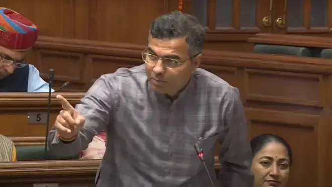 मंत्रालय संभालते ही ताबड़तोड़ एक्शन में प्रवेश वर्मा, AAP सरकार में लगे CCTV को लेकर दिए जांच के आदेश