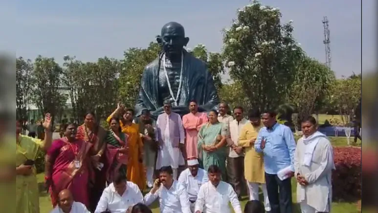 PCC चीफ की रेकी का मामला : विधानसभा में जोरदार हंगामा, विपक्ष ने दिनभर के लिए सदन का किया बहिष्कार 