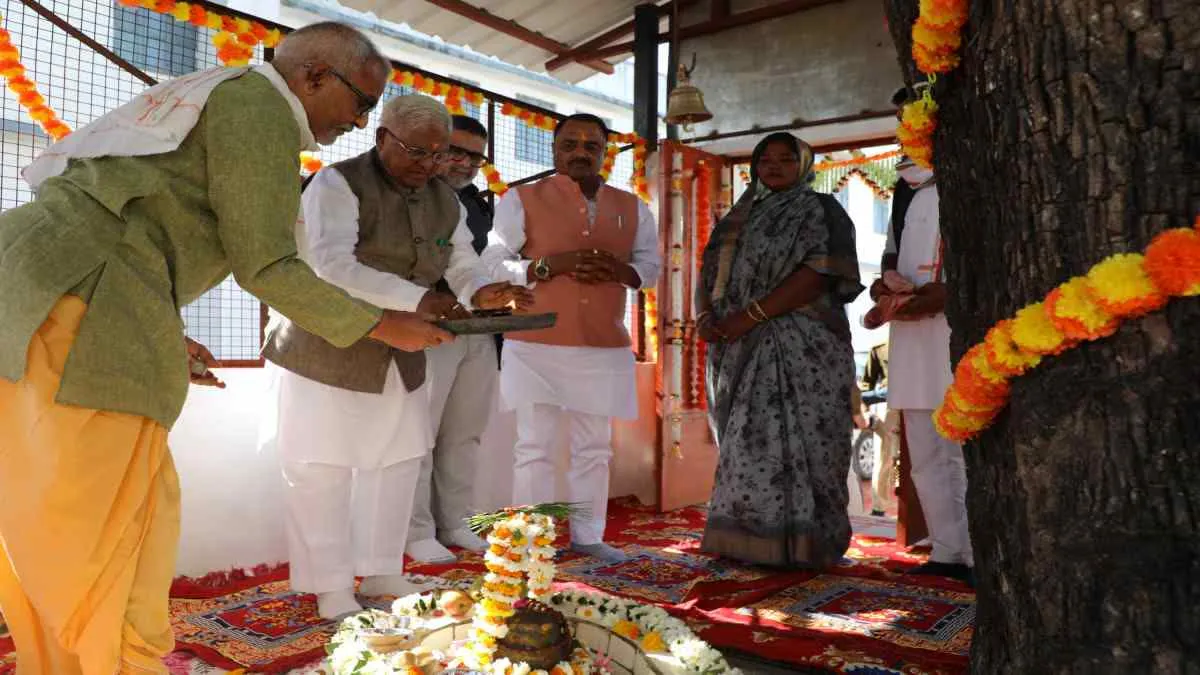 राज्यपाल मंगू भाई पटेल का श्योपुर दौरा, बिरसा मुंडा को बताया मार्गदर्शक