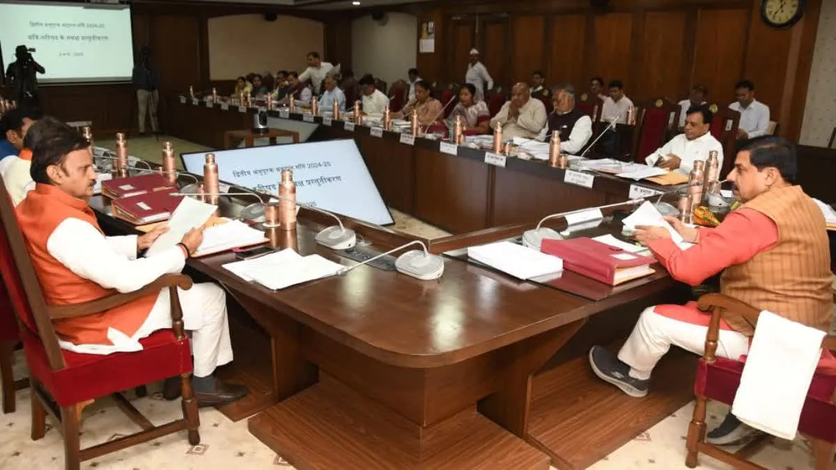 मध्य प्रदेश में पोषण के साथ पढ़ाई, होमगार्ड सैनिक करेंगे महाकाल मंदिर की सुरक्षा