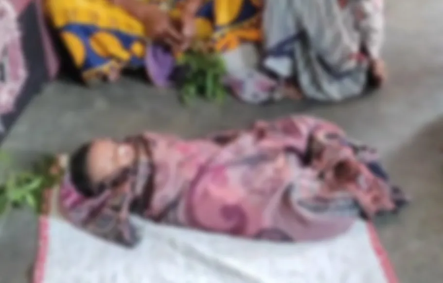 3 माह की मासूम को नर्स ने लगाया डबल टीका… परिजनों ने कहा-नर्स की लापरवाही ने ली जान
