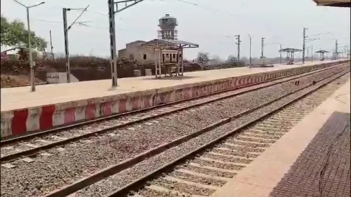 अभनपुर रायपुर रेल सेवा का पीएम मोदी करेंगे शुभारंभ, जानिए इस रूट पर चलेंगी कितनी ट्रेनें