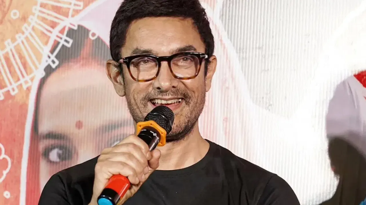 60 की उम्र में आमिर खान ने लॉन्च किया यूट्यूब चैनल, वजह फैंस का दिल खुश कर देगी