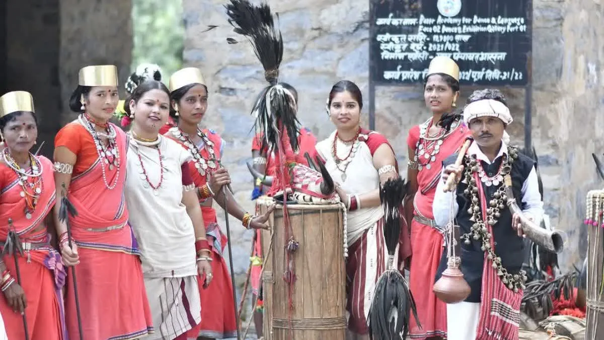 बस्तर पंडुम 2025: बस्तर की लोक संस्कृति का रंगारंग पर्व, आज से आगाज