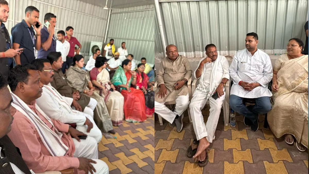 भूपेश बघेल के घर पहुंचे टीएस सिंहदेव समेत कई बड़े नेता, कार्यकर्ताओं ने नगाड़ा बजाकर की नारेबाजी