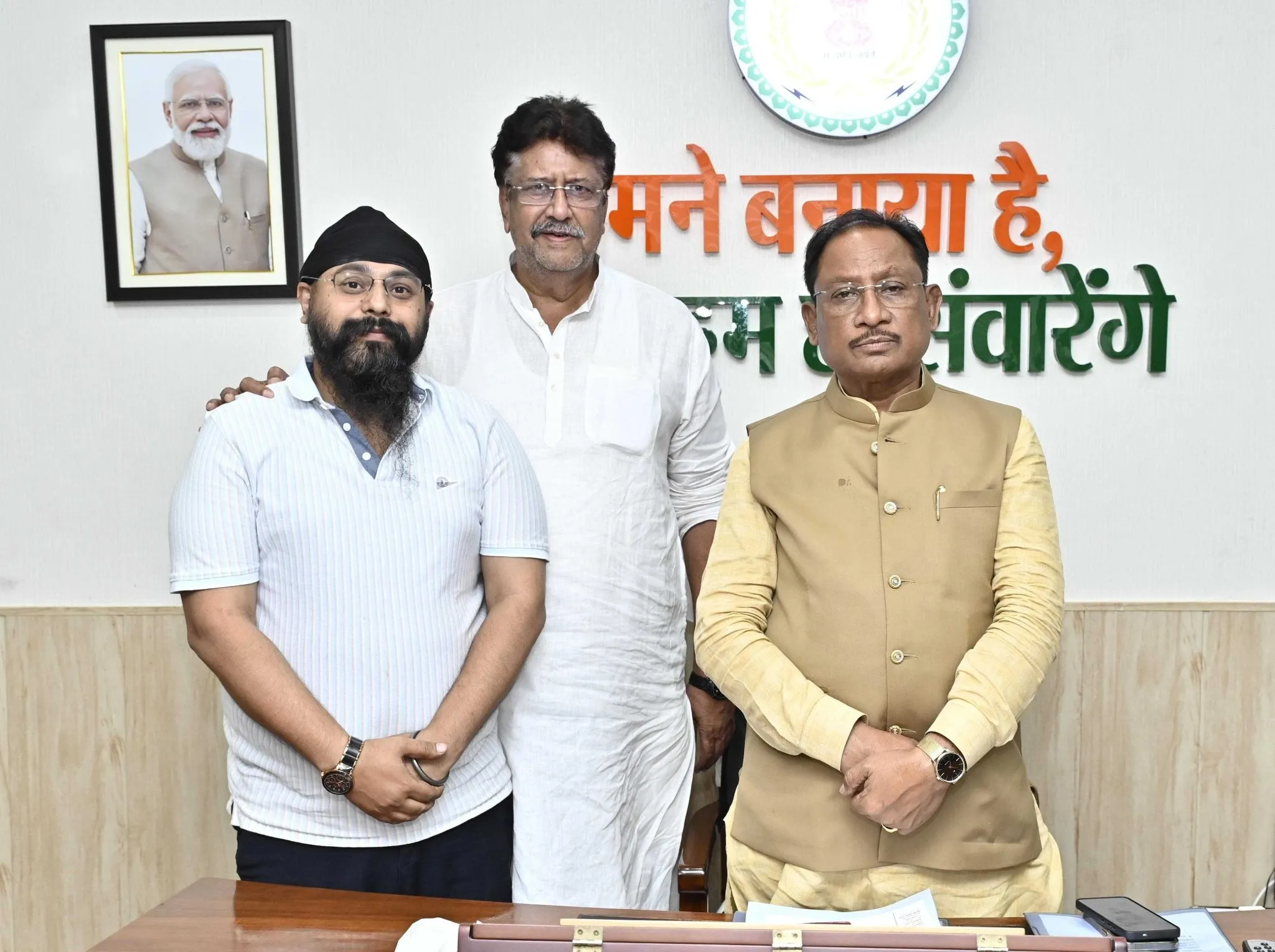 छत्तीसगढ़ सीमेंट ट्रांसपोर्ट एसोसिएशन के पदाधिकारियों ने की मुख्यमंत्री से मुलाकात