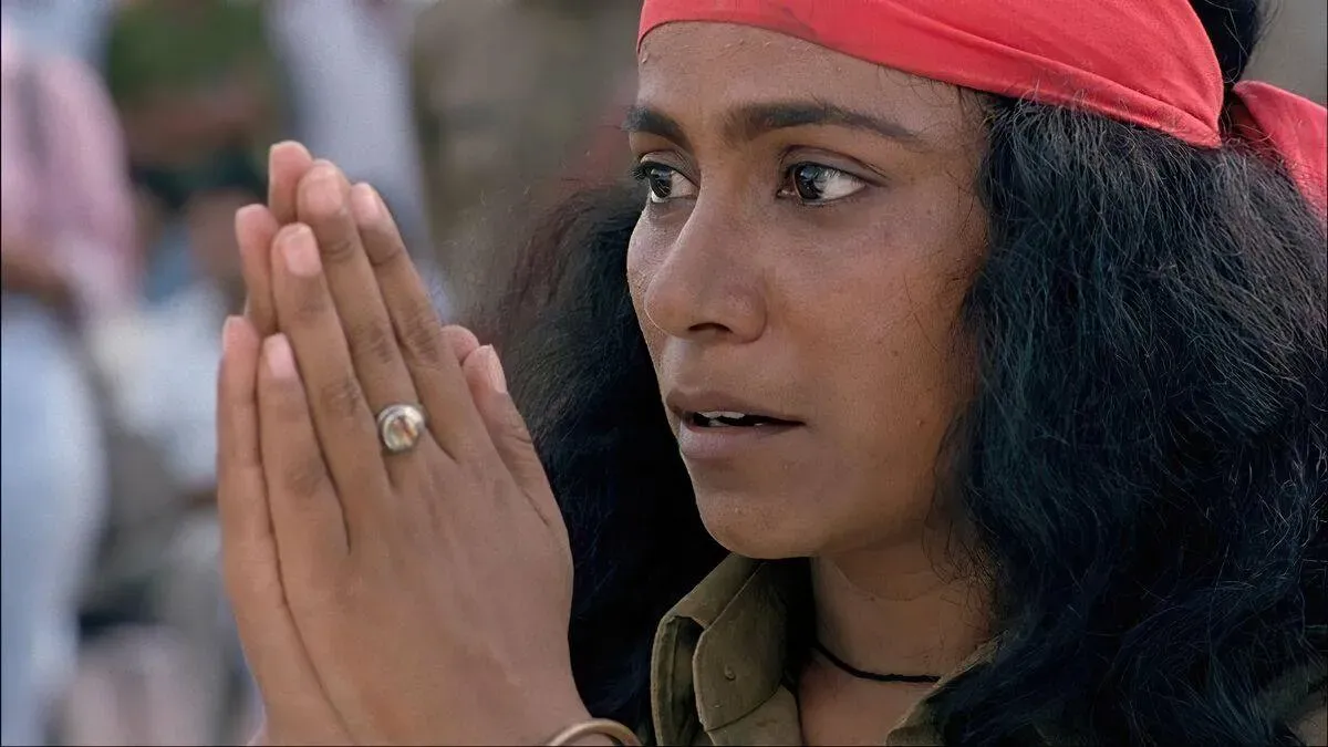 सेंसर बोर्ड ने पहले किया बैन, फिर रिलीज हुईं ये 7 बॉलीवुड फिल्में, झकझोर देने वाली थी एक की कहानी