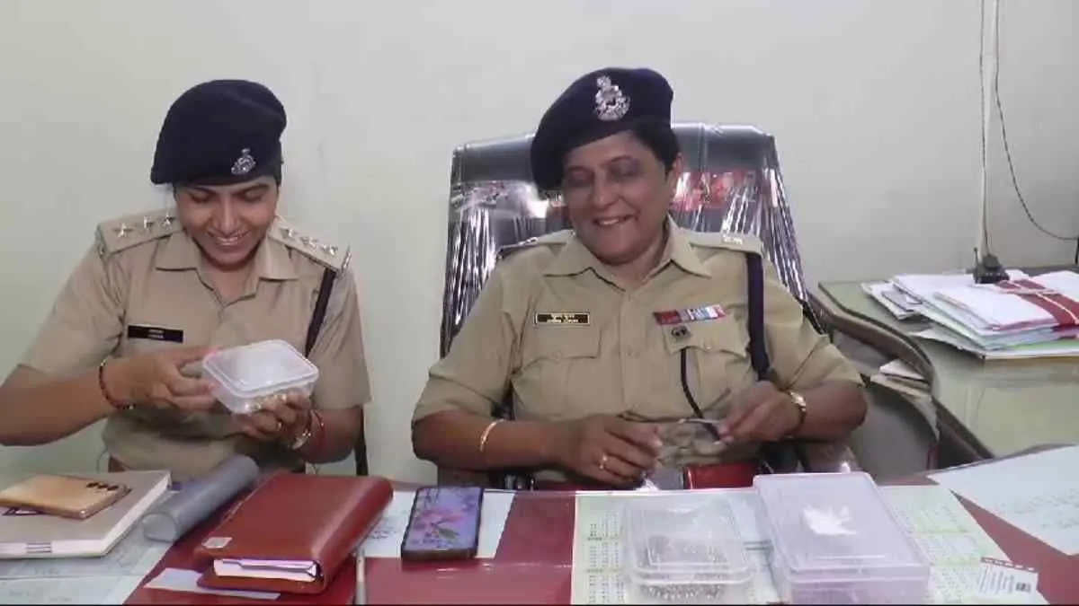 चोर का गजब कारनामा, जहां गया चोरी करने वहीं छोड़ आया दहेज की बाइक