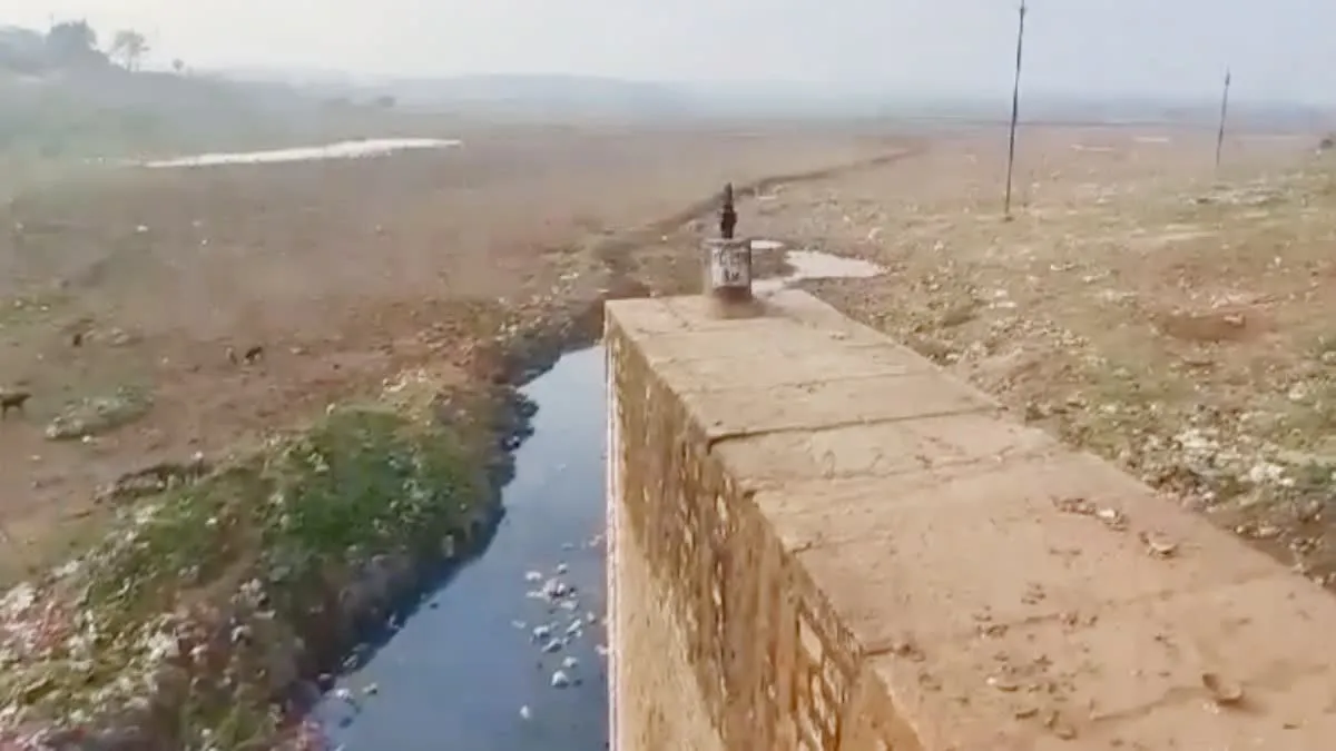 ग्वालियर का ये कैसा बांध! 6 माह पहले लबालब भरा था, अब नाले में तब्दील