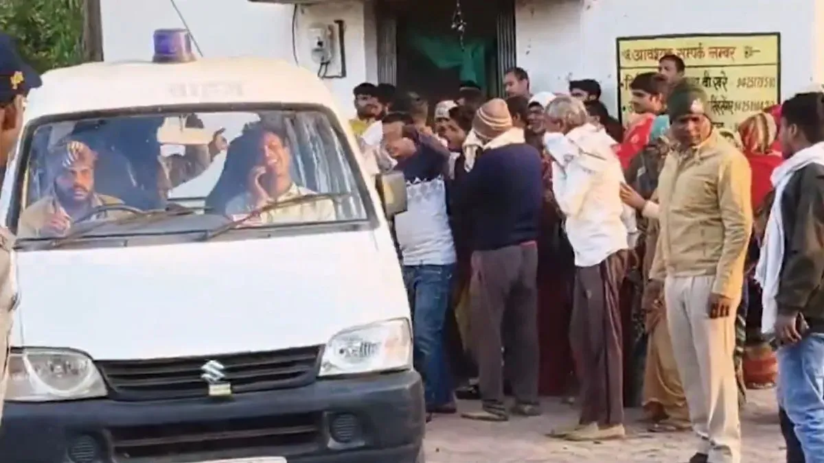 दिल दहला देने वाला हादसा, ट्रक और एसयूवी की टक्कर में 7 की मौत; 14 घायल