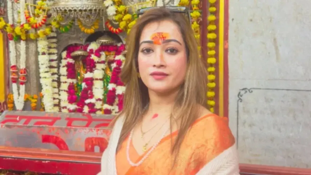 AI से अश्लील वीडियो, 55 फेक ID…परेशान हुईं हर्षा रिछारिया, बोलीं- बदनाम किया जा रहा