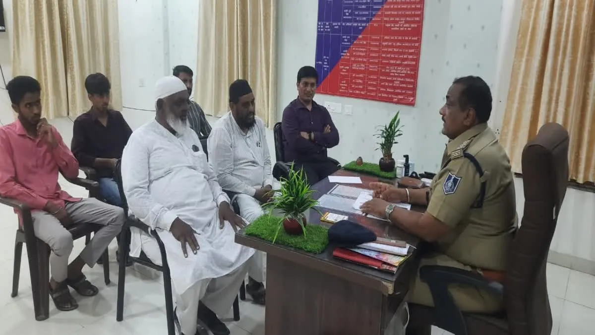 'होली पर ढक लें अपने धार्मिक स्थल', पुलिस ने जारी किया फरमान, ड्रोन से निगरानी