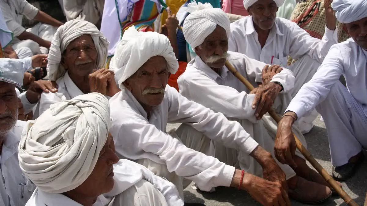 भिखारी बयान के बाद कांग्रेस का नया पैंतरा, MSP की भीख के लिए किसान तैयार